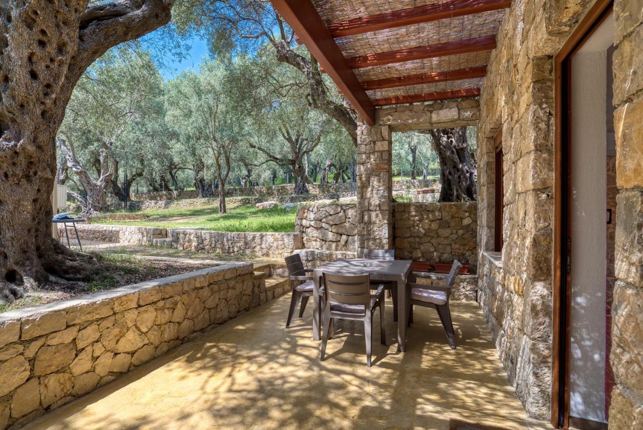 Stonehouse In Olives Daire Ülgün Dış mekan fotoğraf