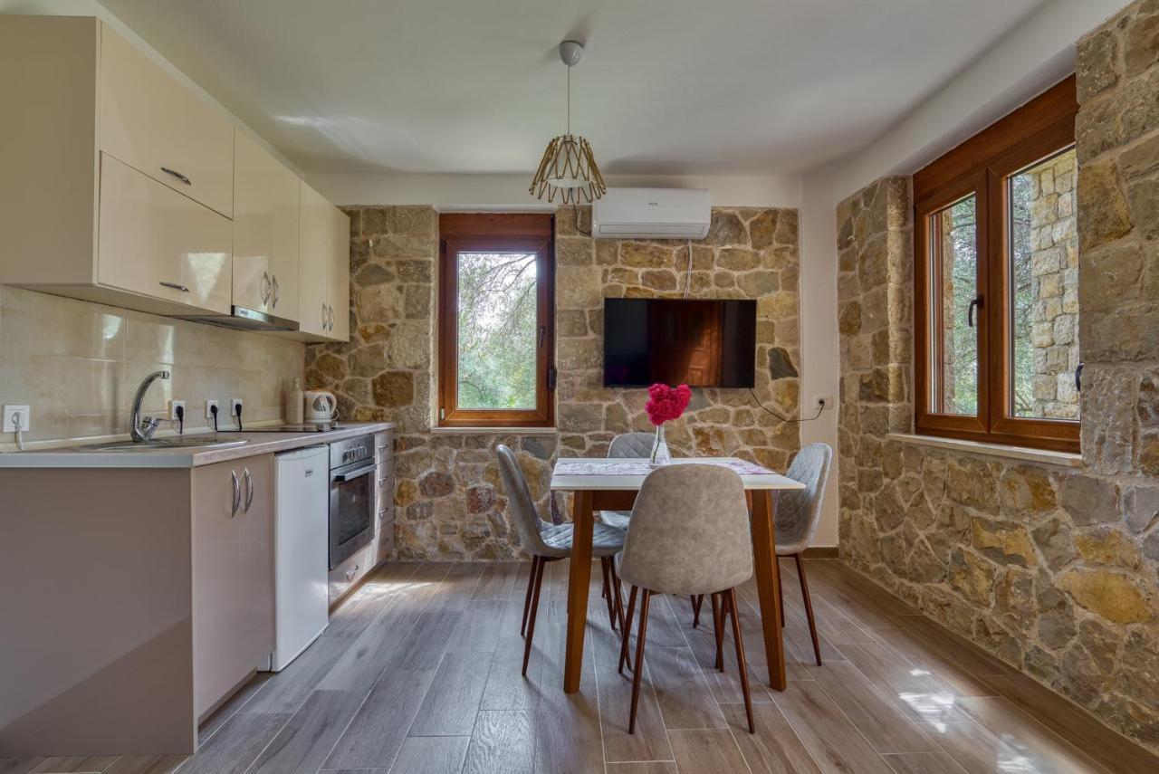 Stonehouse In Olives Daire Ülgün Dış mekan fotoğraf