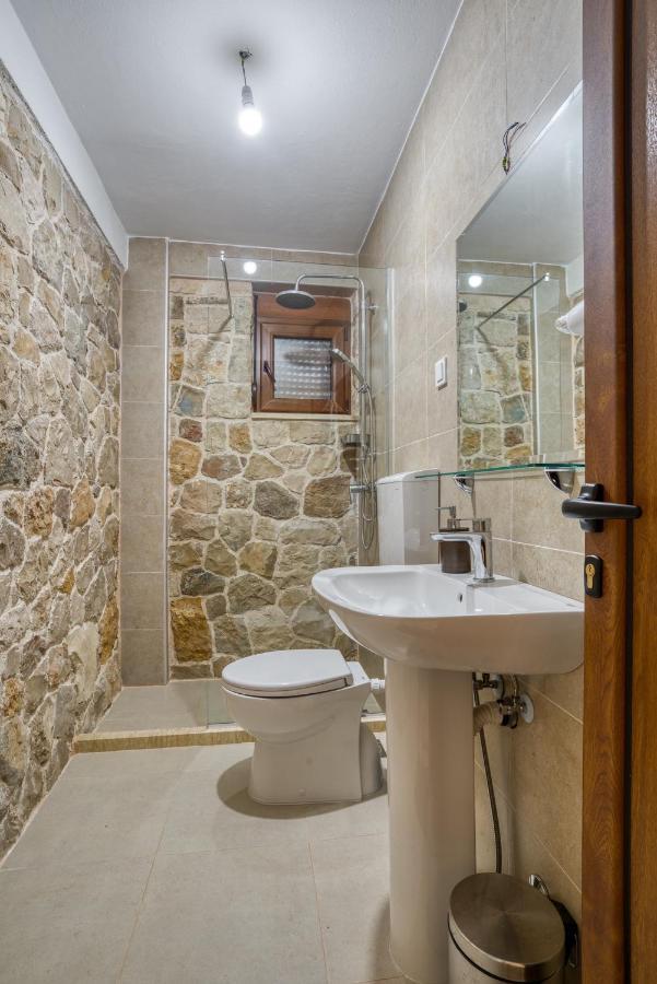 Stonehouse In Olives Daire Ülgün Dış mekan fotoğraf